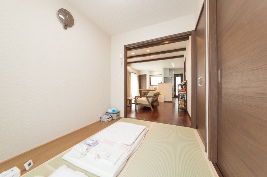 ＬＤＫの隣に和室があるので開放感の確保にもつながっています。